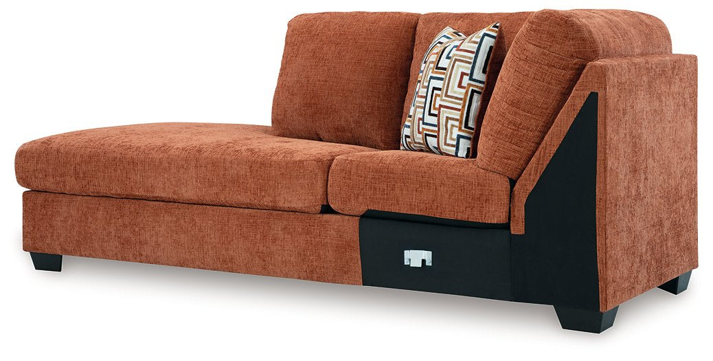 Aviemore Sectional with Chaise